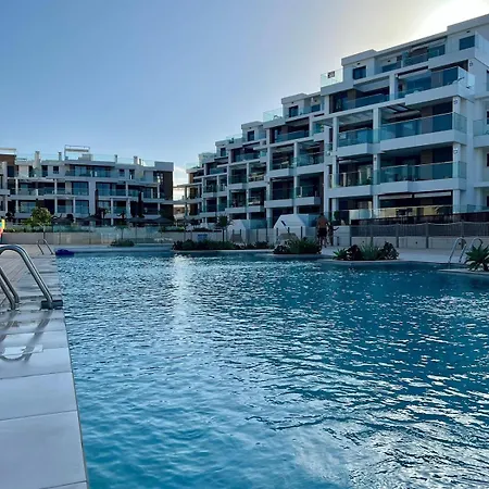 Διαμέρισμα Nerea Beachfront Direct Access