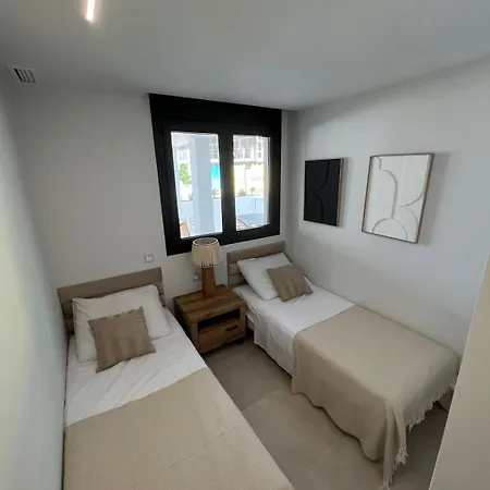 Nerea Beachfront Direct Access Διαμέρισμα