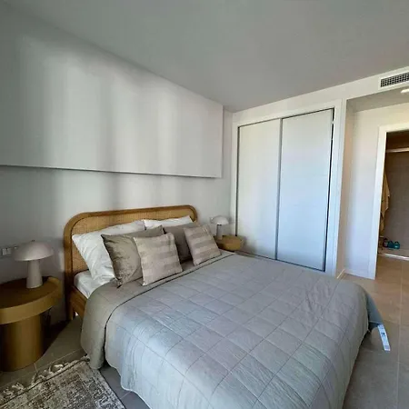 Nerea Beachfront Direct Access *