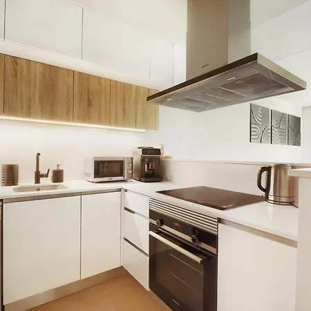 Nerea Beachfront Direct Access Διαμέρισμα *